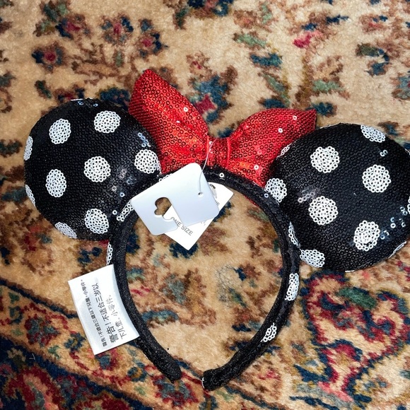 Disney Black and White Sequin Ears with Red Bow - Picture 2 of 4